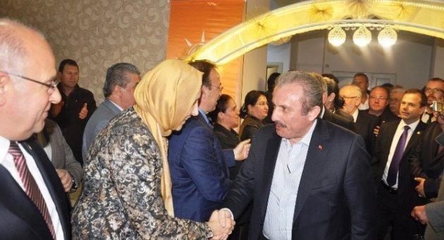 Ak Parti Genel Başkan Yardımcısı Mustafa Şentop: