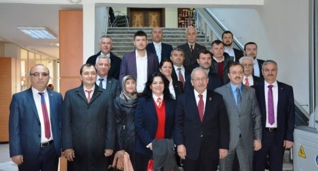 Ak Parti Heyeti Tekirdağ Büyükşehir Belediye Başkanı Albayak’ı Ziyaret Etti