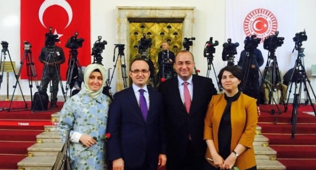 Ak Parti Milletvekilleri Mecliste Kayıt Yaptırdı