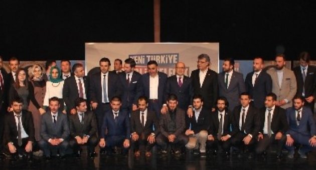 Ak Parti Osmangazi Gençlik Kolları’nda Semih Peksert Dönemi
