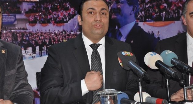 Ak Parti Romanların Zihinlerinde Devrim Yaptı