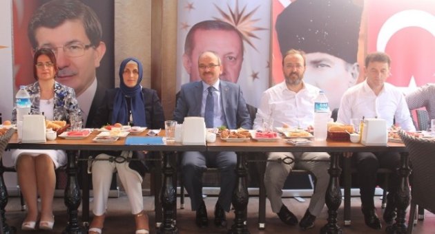 Ak Parti Tekirdağ İl Teşkilatı Kuruluş Yıl Dönümünü Kutladı