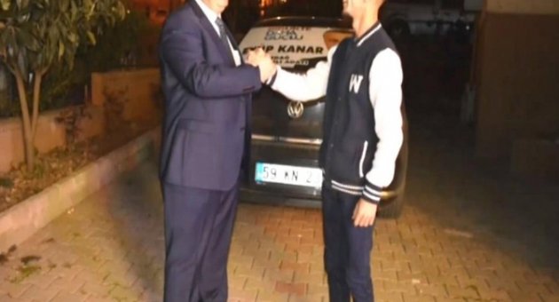 Ak Parti’den Chp’li Belediyeye Rap Şarkısıyla Cevap