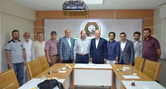 Ak Parti’den İhh’ya Anlamlı Destek