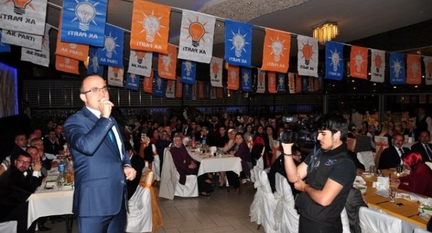 Ak Parti’den Vefa Yemeği
