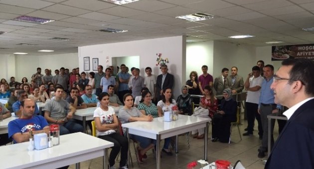 Ak Partili Aday Turhan: "hedefimiz En Büyük 10 Ekonomi Arasına Girmek"