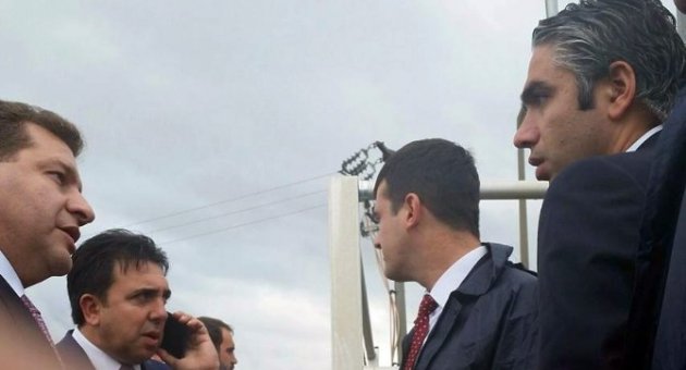 Ak Parti’li Belediye Başkanları Valiyi Kınadı