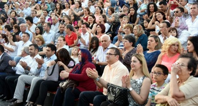 Aliağa Belediyesi Çocuk Evi’nde Mezuniyet Coşkusu