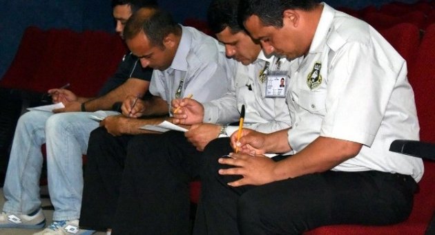 Aliağa Belediyesi’nden Personeline İş Güvenliği Eğitimi