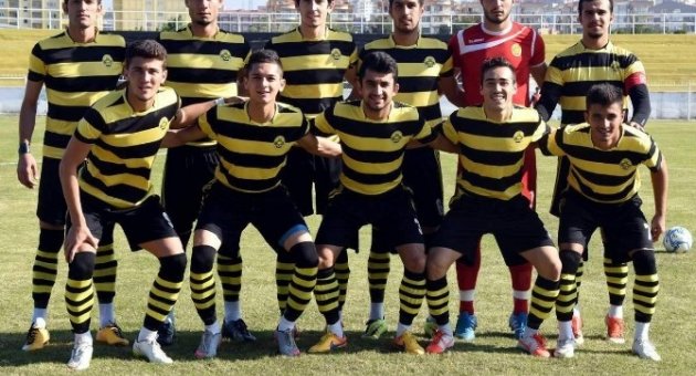 Aliağa İlk Devreyi Üçüncü Sırada Tamamladı