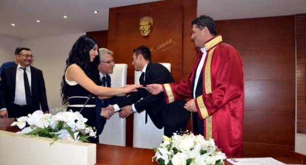 Aliağa’da 2015 Yılında 615 Çift Nikâh Masasına Oturdu