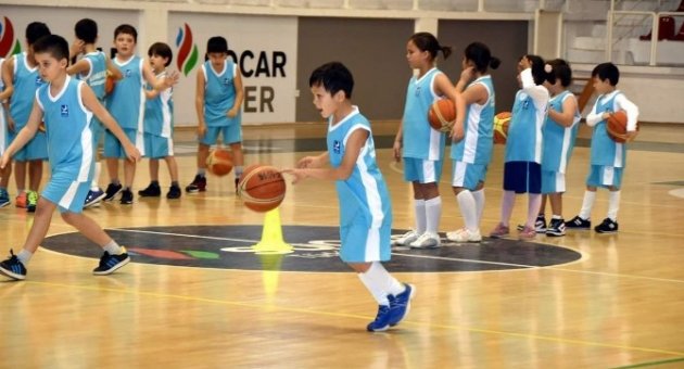 Aliağa’da Kış Spor Okulları Heyecanı Başladı