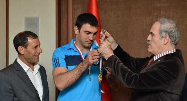 Altepe’den Şampiyona Altın
