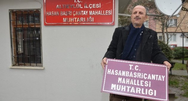 Altıeylül’de Muhtarlık Tabelaları Yenilendi