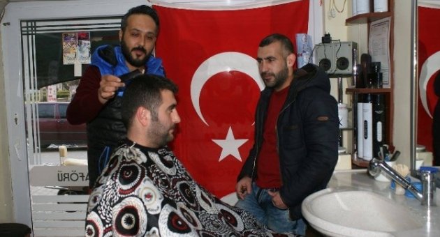 Altınova’da Berberlerden Hafta Sonu Tatili Uzlaşması