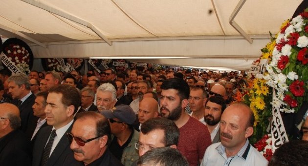 Alto Meclis Başkanı Özer, Son Yolculuğuna Uğurlandı