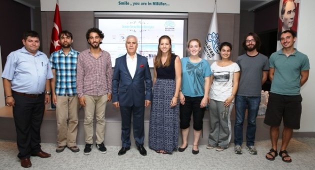 Amerikalı Öğrenciler Bozbey’i Ziyaret Etti