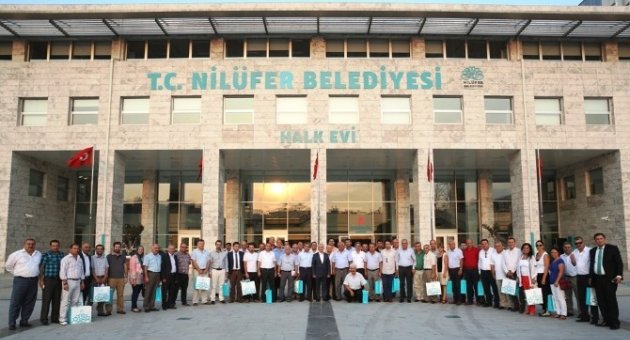 Anadolu Arastası Dernekleri’ne Plaket