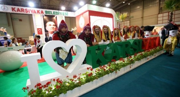 Anadolu Kültürü Karşıyaka’nın Standında Buluştu