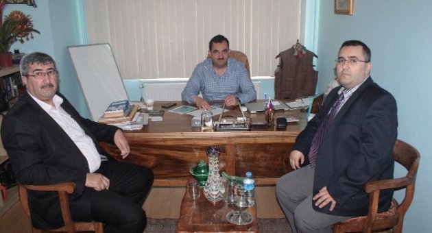 Anayol Partisi Siyasi Hayatına İlginç Taahhütlerle Başladı