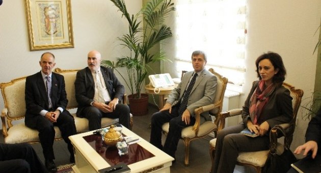 Anzak Heyeti Vali Çınar’ı Ziyaret Etti