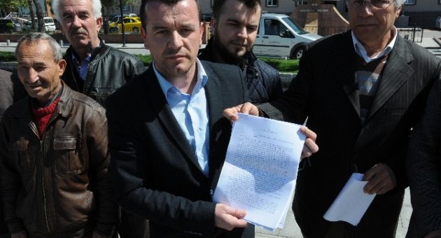 Arazilerini Kullanamayan Vatandaşlar Valinin Kapısını Çaldı