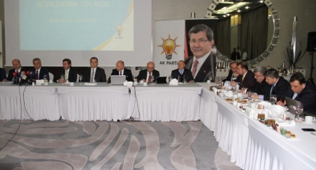 Arınç’tan Şok İddia: “hdp’nin Parti Olarak Seçime Girmesinin Sorumlusu Chp’dir”