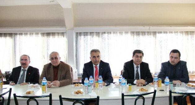Artvinliler Vakfı’nda Kan Değişimi