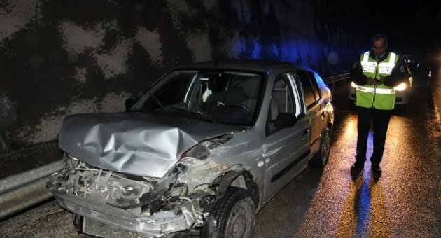 Astsubay Kaza Yaptı: 3 Yaralı