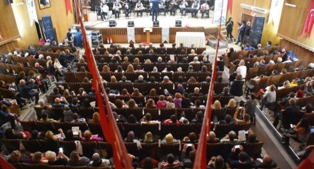 ’atatürk’ün Sevdiği Şarkılar’ Konseri Tekirdağlıları Mest Etti
