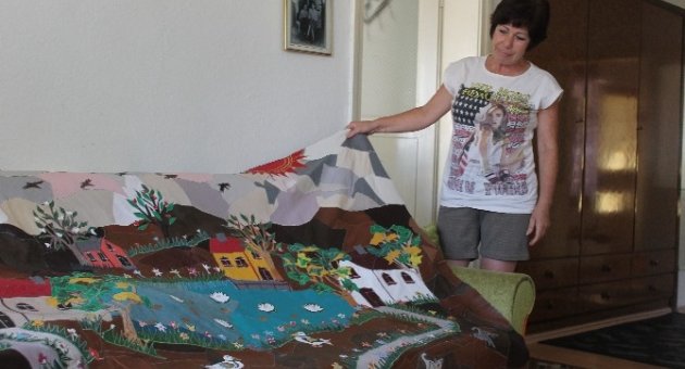 Atık Deri Parçalarını Sanat Eserine Dönüştürüyor