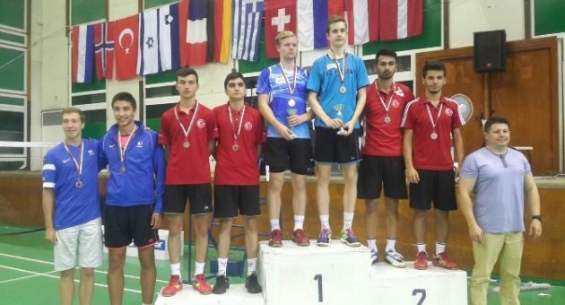 Avrupa Badmintonuna Yıldırım Damgası
