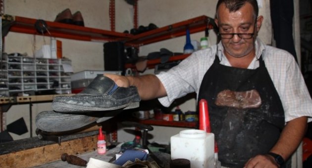 Ayakkabı Tamircilerinin Son Çırpınışları