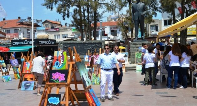Ayal’ın Resim Sergisine İlgi Yoğun Oldu