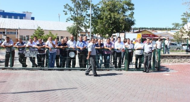 Ayçiçek Üreticisinden Trakya Birlik’e Siyah Çelenk