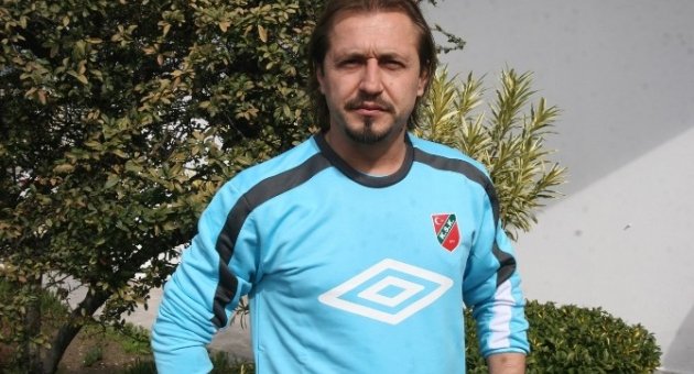 Ayhan Akman, Karşıyaka’da İlk İdmanına Çıktı