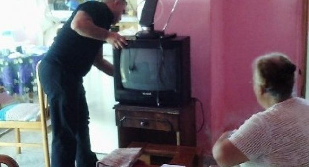 Ayvalık Belediyesi Evde Temizlik Hizmeti De Başlattı