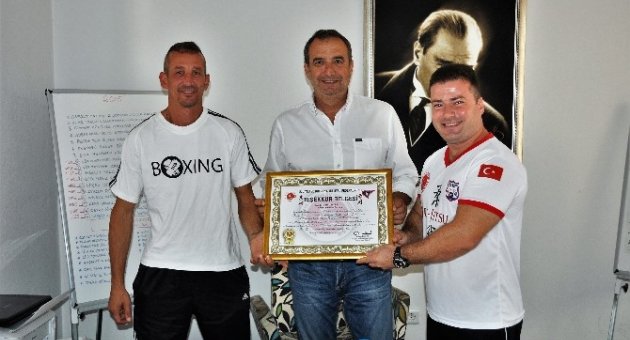 Ayvalık Judo Ve Ju Jitsu Spor Kulübünden Başkan Gençer’e Teşekkür