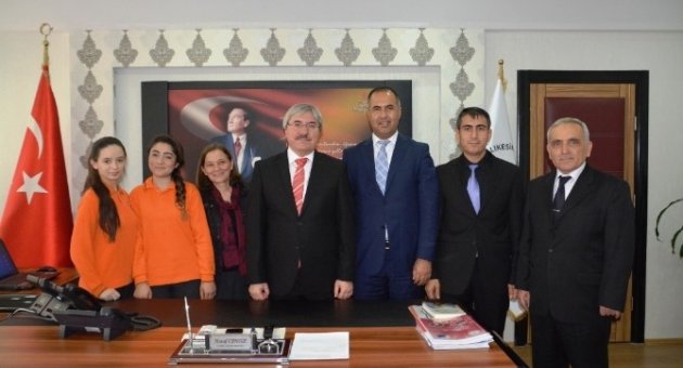 Ayvalık Mesleki Ve Teknik Anadolu Lisesi Bölgesinde 2. Oldu