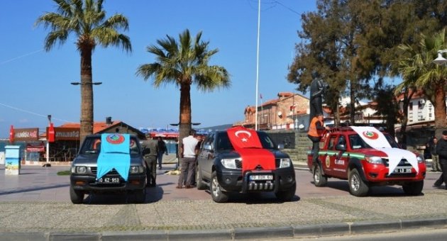 Ayvalık’ta Binlerce Fidan Toprakla Buluşturulması İçin Vatandaşlara Dağıtılıyor