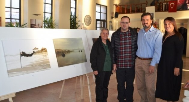 Ayvalık’ta Fotoğraf Sanatçısı Metin Uçak’tan Şefkatli Yardım