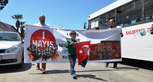 Ayvalık’ta İşçiler 1 Mayıs’ı Kutladı