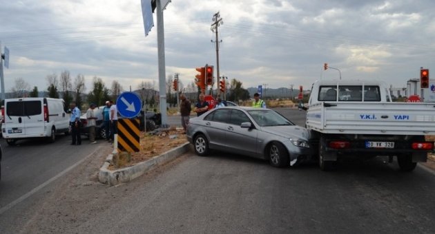 Ayvalık’ta Zincirleme Trafik Kazası