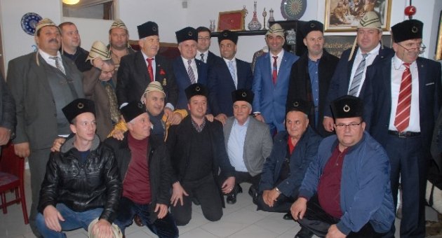Ayyıldız, Roterdam’daki Çanakkale Müzesini Gezdi