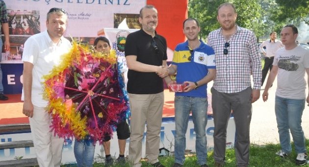 Babalar Günü Uçurtma Şenliği’nde Renkli Görüntüler