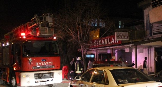 Baca Yangını Korkuttu