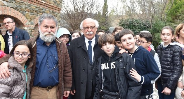 Bakan Avcı “pamuk Bakan” Sloganı İle Karşılandı