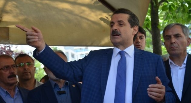 Bakan Çelik: "taşeron Konusunda Verdiğimiz Mücadeleyi Görmüyorsanız Ne Söyleyeyim"