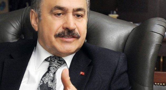 Bakan Eroğlu’ndan Adaylık Açıklaması