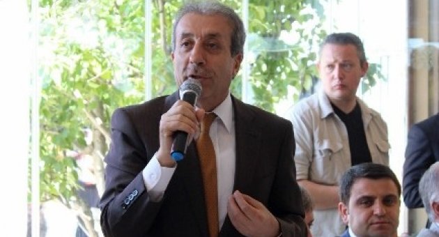 Bakan Mehdi Eker, Çanakkale’de Çiftçilerle Buluştu